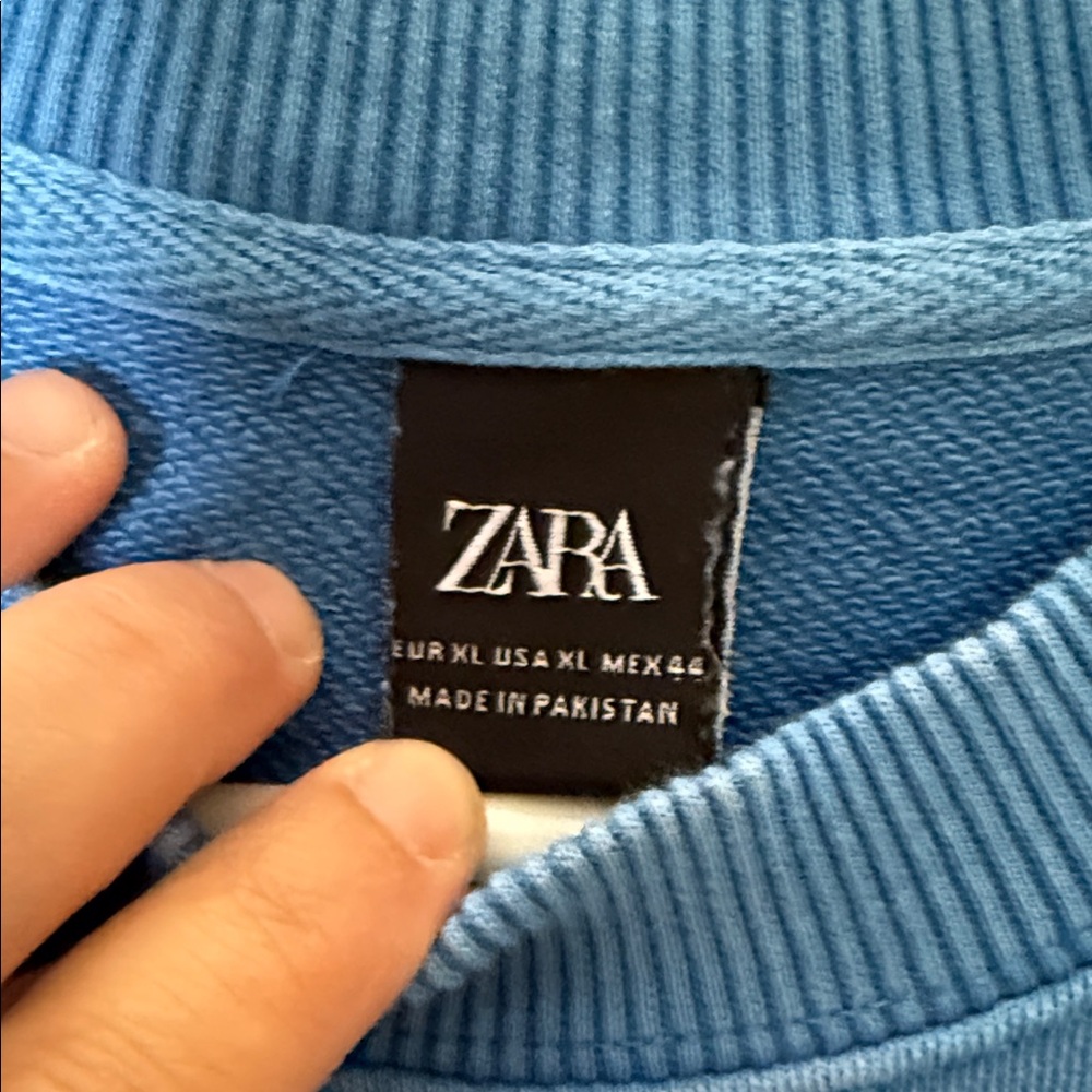 Zara Mens XL Blue Crewneck Sweatshirt Faded Wash Long Sleeve Pullover - Picture 2 of 7
